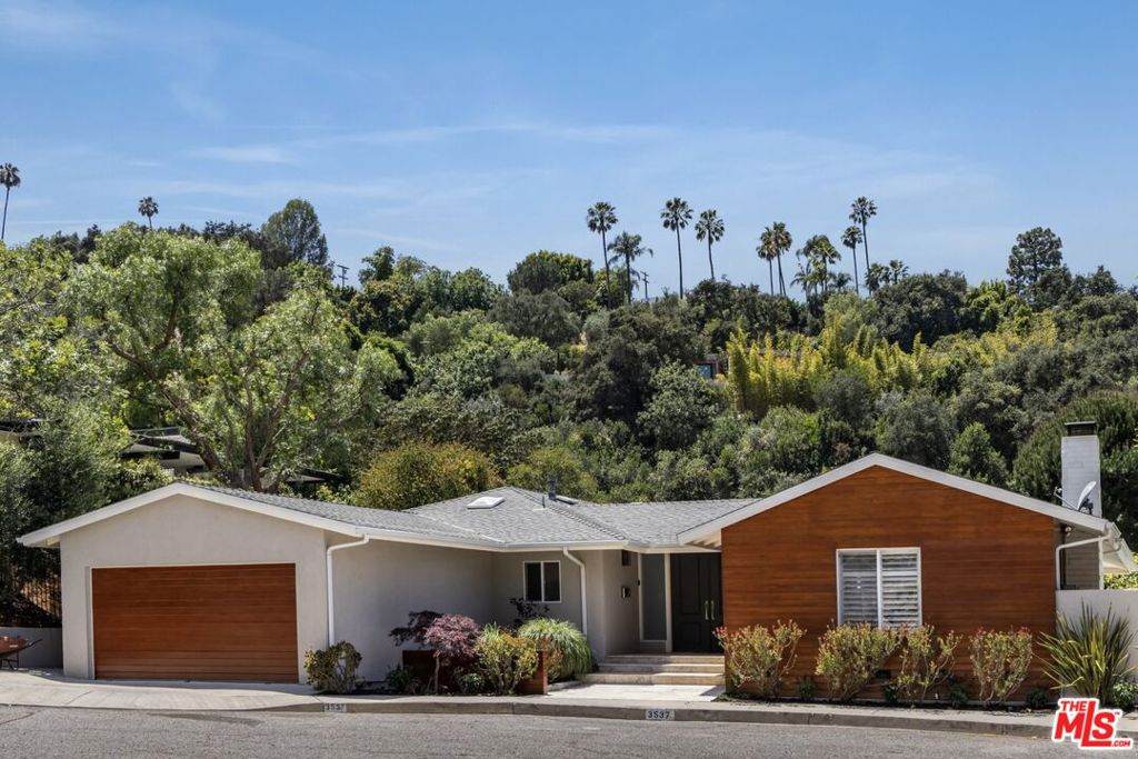 3537 Stonehill Place - Photo 1