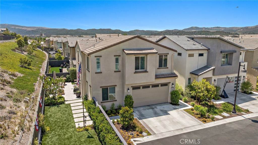 3372 Ivy Way - Photo 1