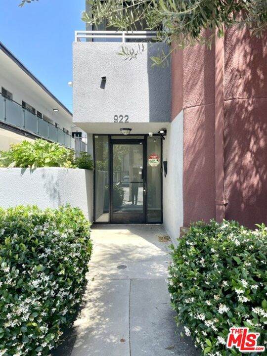 https://bt-photos.global.ssl.fastly.net/socal/orig_boomver_1_435811845-2.jpg