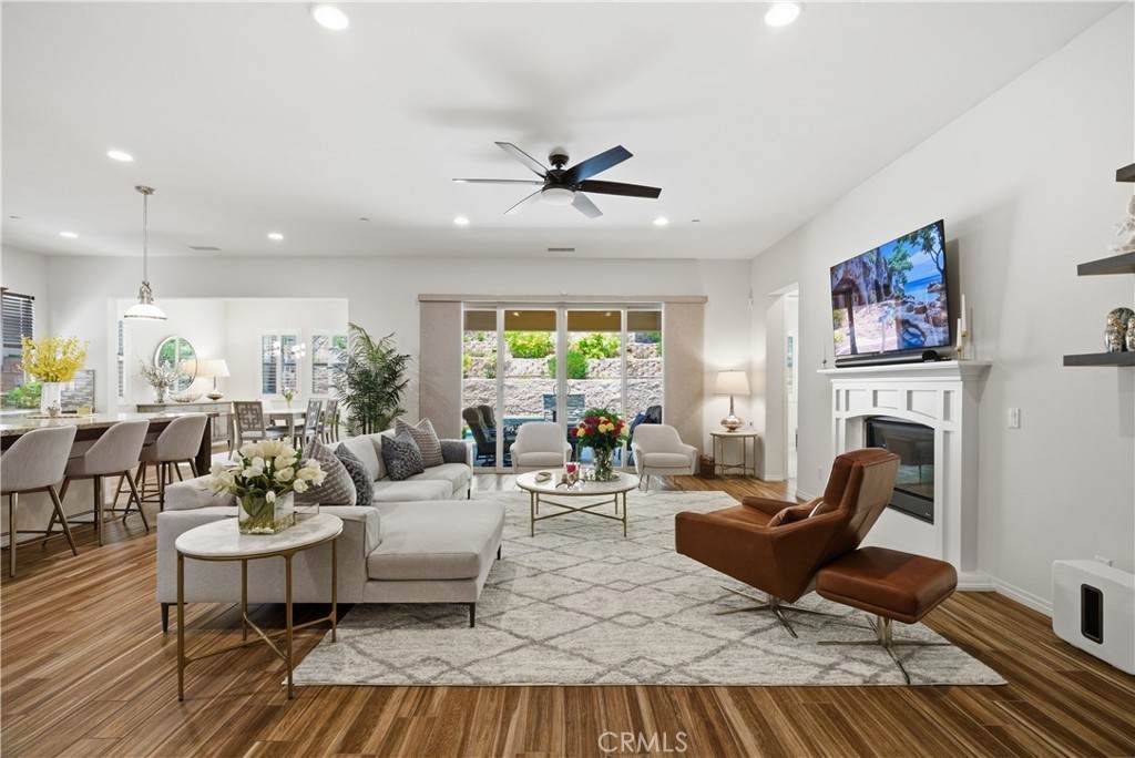 4977 Hydepark Drive - Photo 1