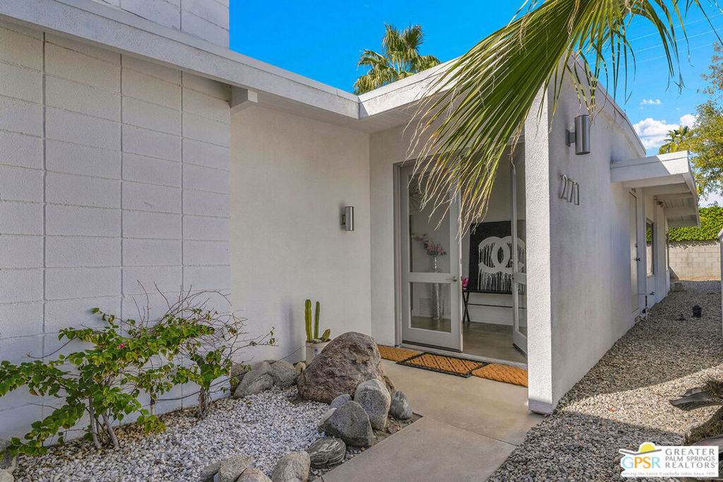 https://bt-photos.global.ssl.fastly.net/socal/orig_boomver_1_435826980-2.jpg