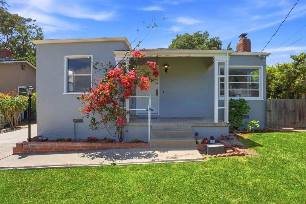 28 Alameda De Las Pulgas - Photo 1