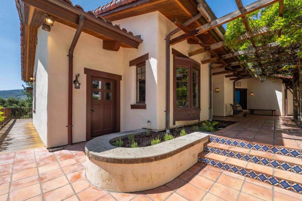 https://bt-photos.global.ssl.fastly.net/socal/orig_boomver_1_435840497-2.jpg