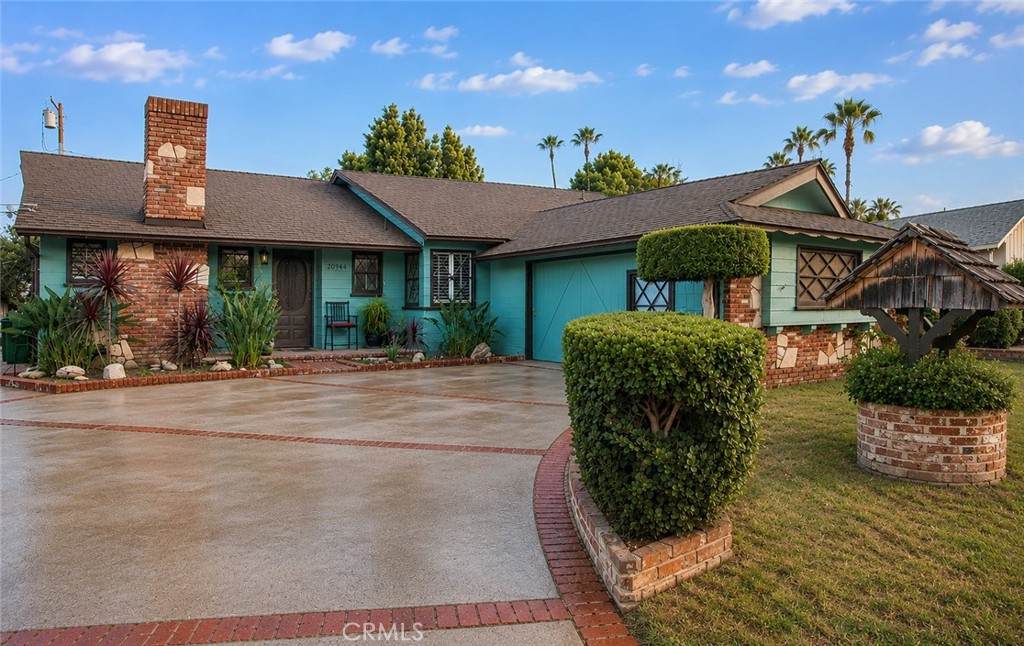 20944 Elkwood Street - Photo 1