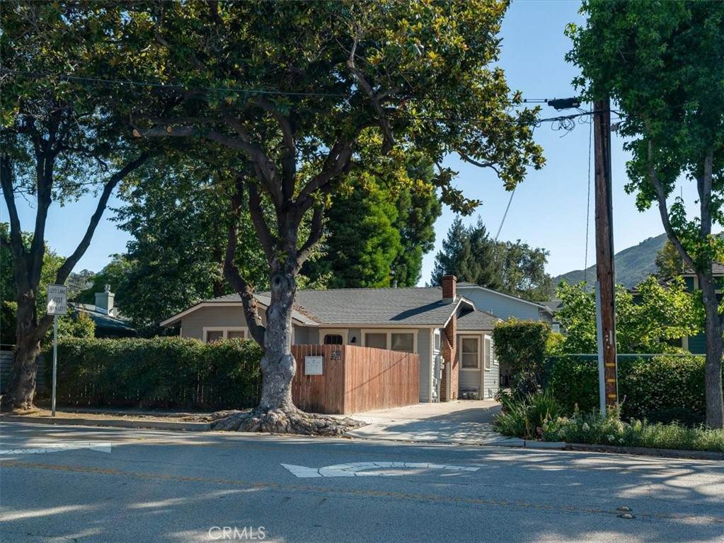 1420-1428 Johnson Avenue - Photo 1