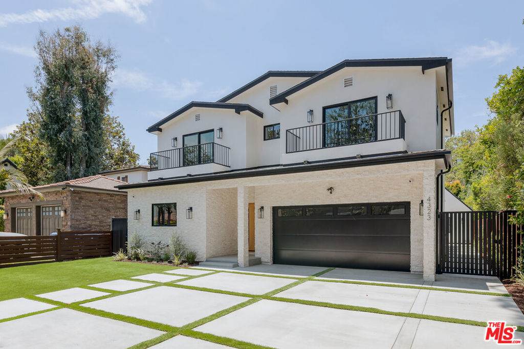 https://bt-photos.global.ssl.fastly.net/socal/orig_boomver_1_435883185-2.jpg