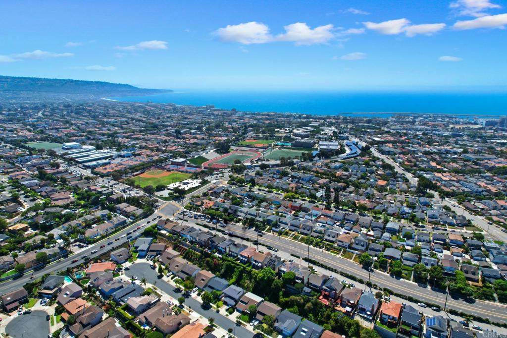 https://bt-photos.global.ssl.fastly.net/socal/orig_boomver_1_435909574-2.jpg