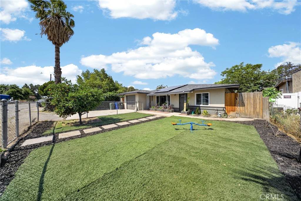 7726 Del Rosa - Photo 1