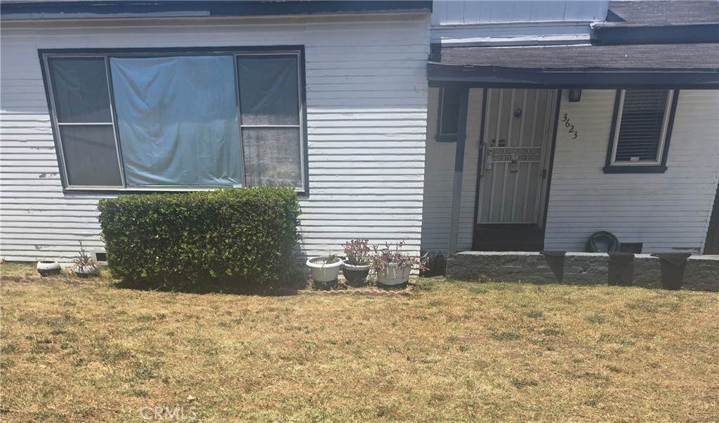 3623 W 59TH St - Photo 1