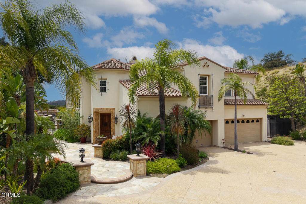 2741 Sleepy Hollow Place - Photo 1