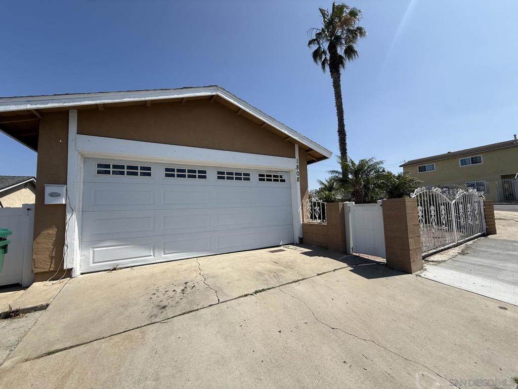 1808 Camino Esperanza - Photo 1