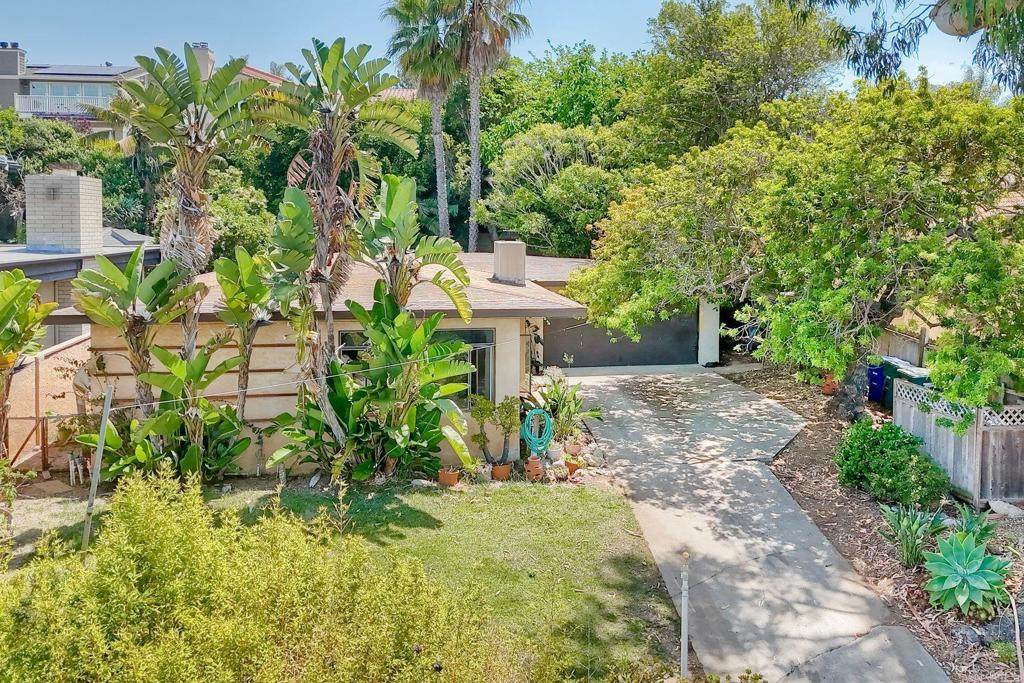 752 Cedros Avenue - Photo 1