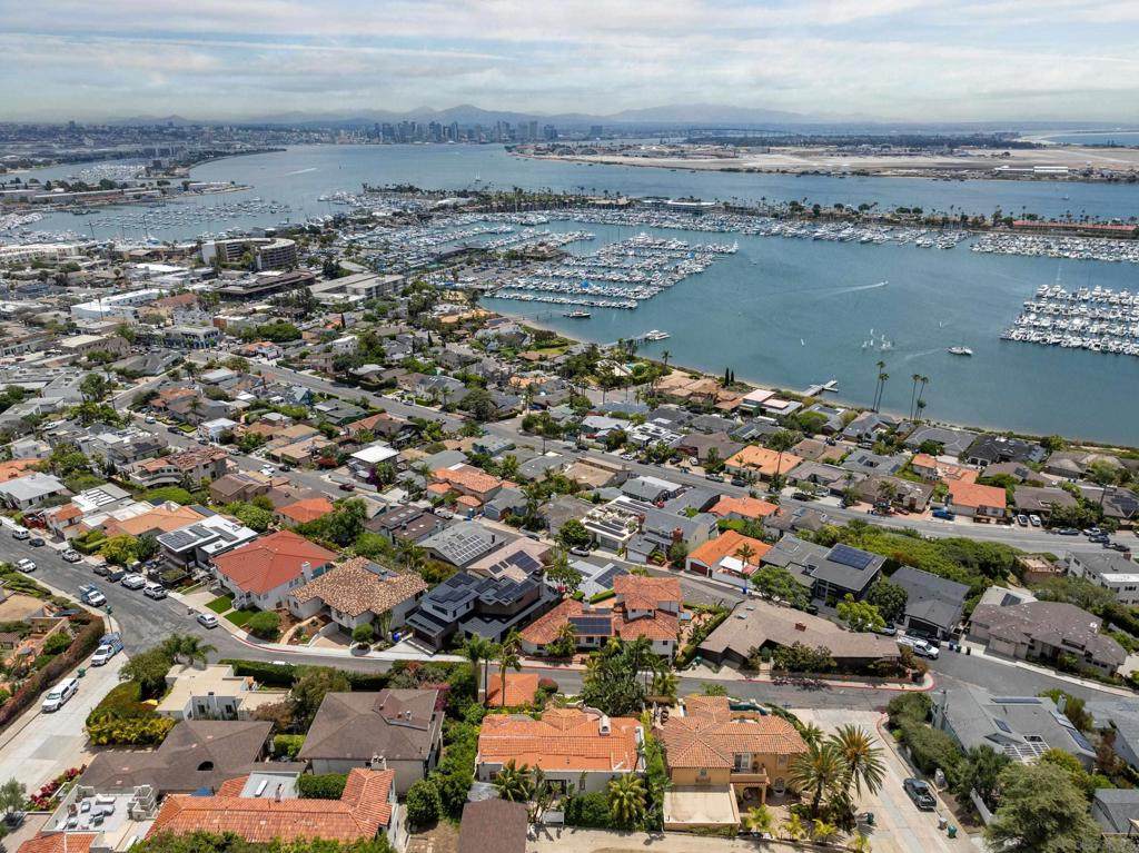 https://bt-photos.global.ssl.fastly.net/socal/orig_boomver_1_435975264-2.jpg