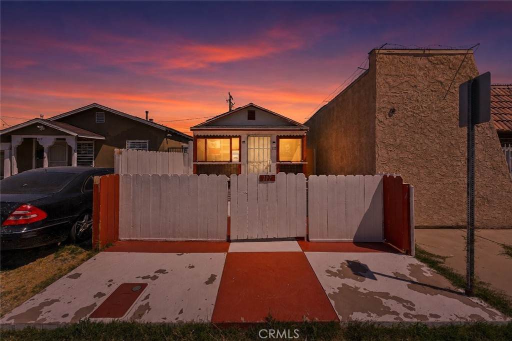 117 Pillsbury Street - Photo 1