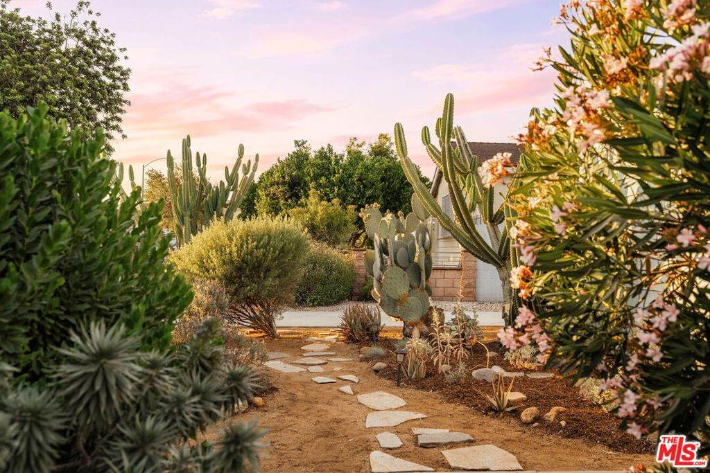 https://bt-photos.global.ssl.fastly.net/socal/orig_boomver_1_435992641-2.jpg