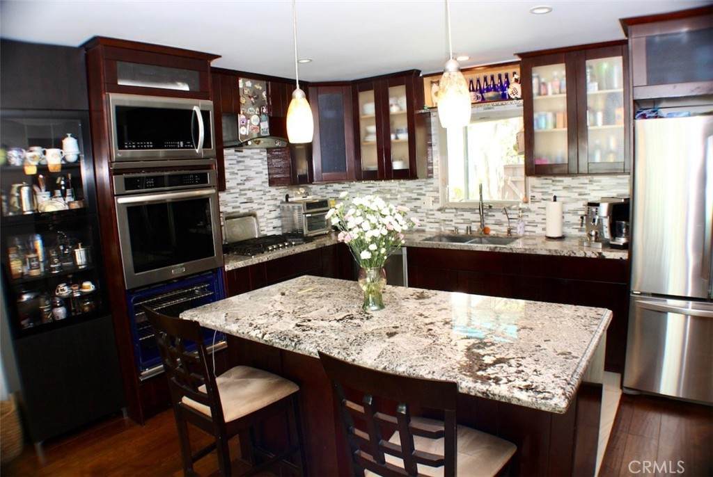 15656 Viewridge - Photo 1