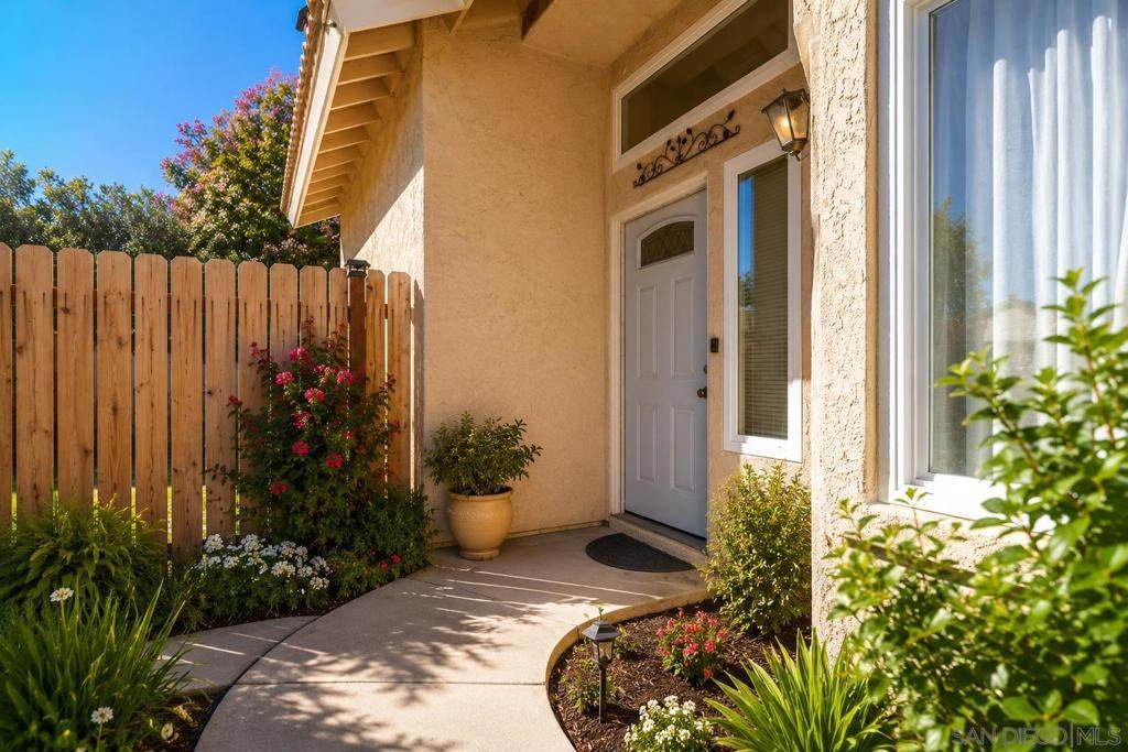 https://bt-photos.global.ssl.fastly.net/socal/orig_boomver_1_435996016-2.jpg