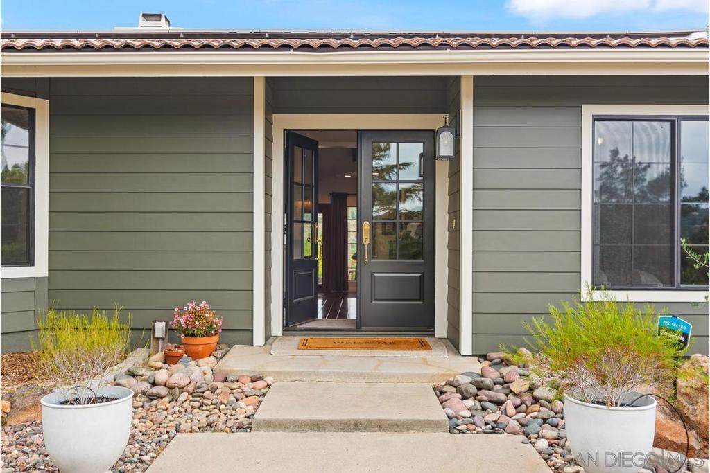 https://bt-photos.global.ssl.fastly.net/socal/orig_boomver_1_436007946-2.jpg