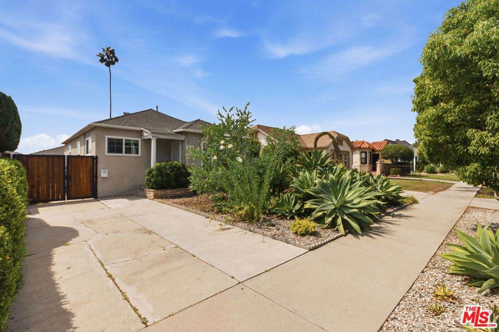 https://bt-photos.global.ssl.fastly.net/socal/orig_boomver_1_436042493-2.jpg