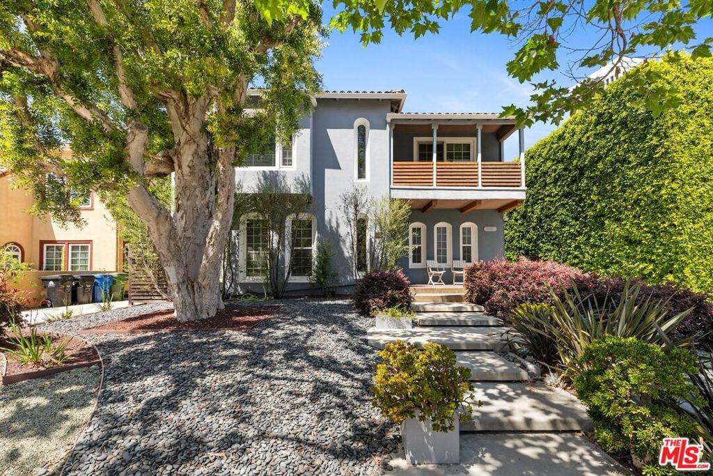 825 Stanley Avenue - Photo 1