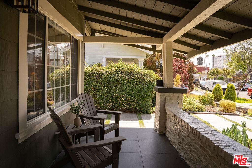https://bt-photos.global.ssl.fastly.net/socal/orig_boomver_1_436120002-2.jpg