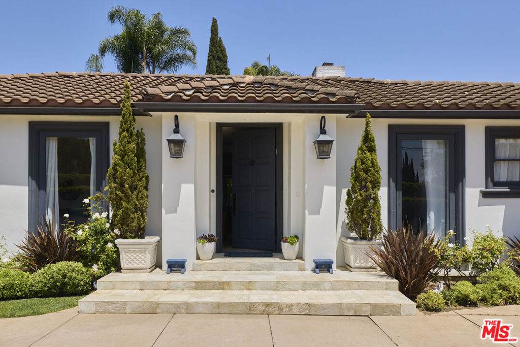 https://bt-photos.global.ssl.fastly.net/socal/orig_boomver_1_436224143-2.jpg