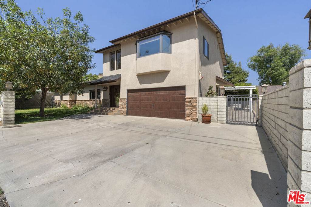 9144 Del Arroyo Drive - Photo 1