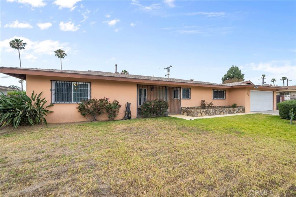 9144 Palmetto Avenue - Photo 1
