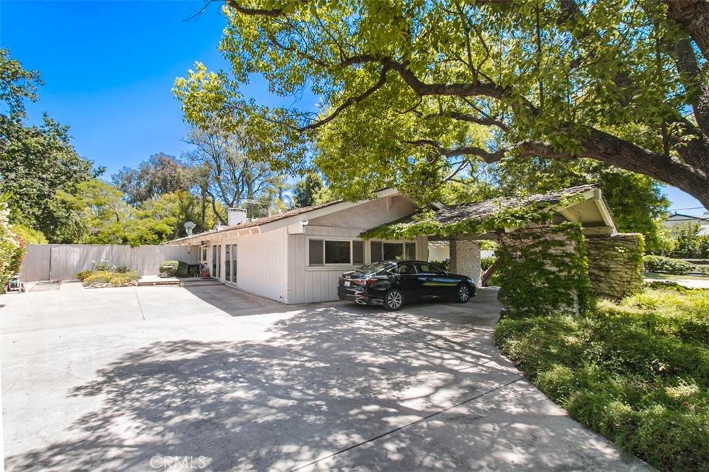 https://bt-photos.global.ssl.fastly.net/socal/orig_boomver_1_436273068-2.jpg