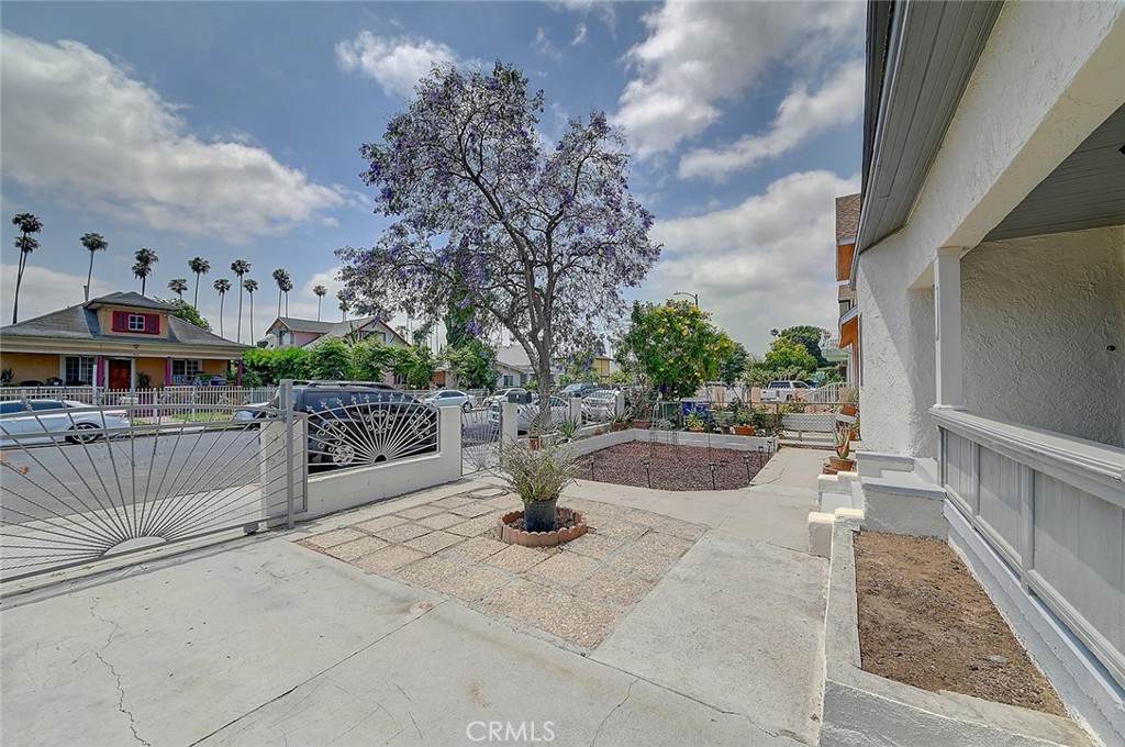 https://bt-photos.global.ssl.fastly.net/socal/orig_boomver_1_436284705-2.jpg