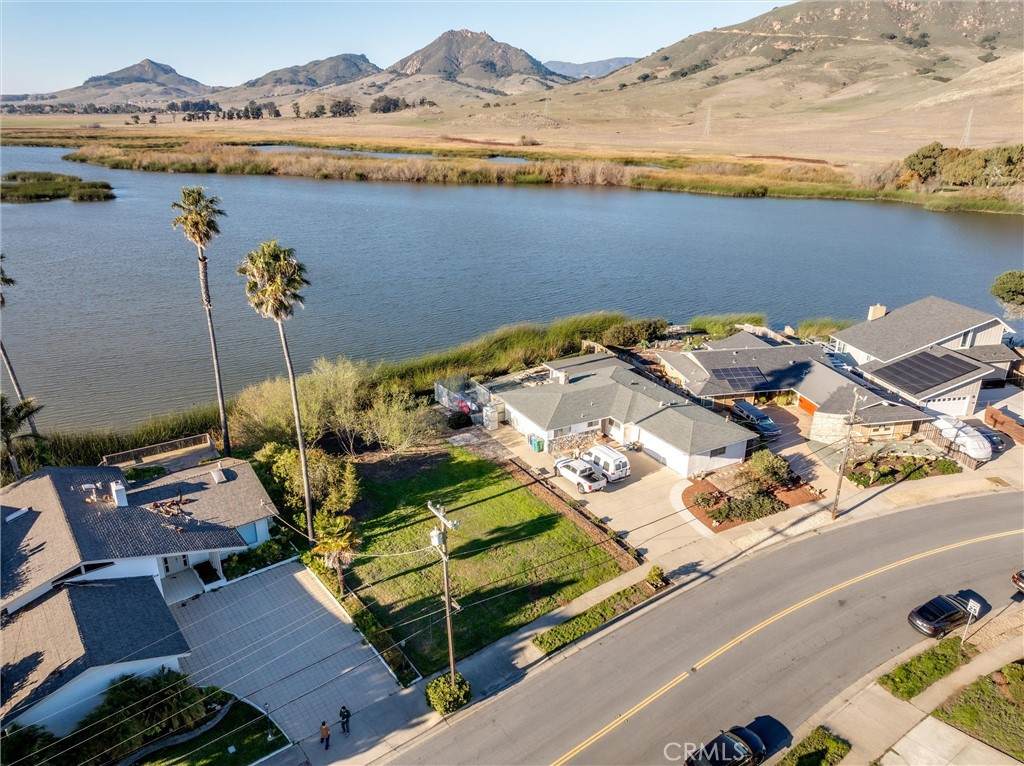 https://bt-photos.global.ssl.fastly.net/socal/orig_boomver_1_436307081-2.jpg