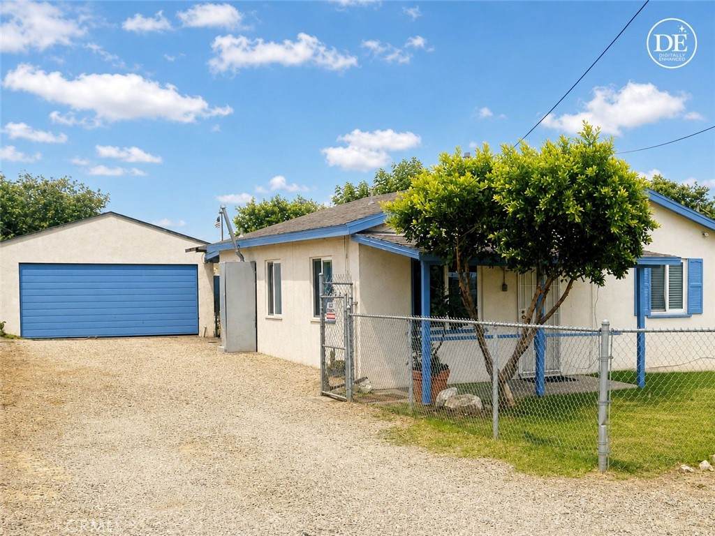 910 Rancho - Photo 1