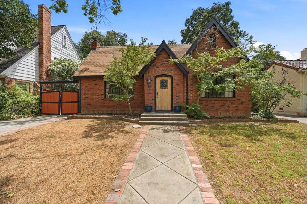 136 Stadium Drive - Photo 1