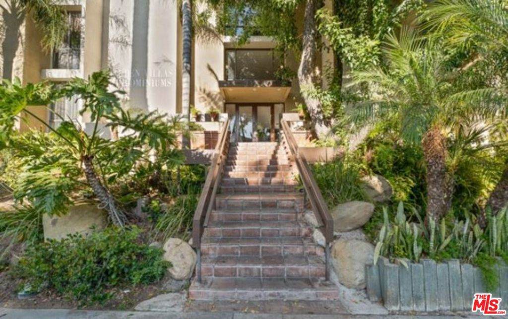 https://bt-photos.global.ssl.fastly.net/socal/orig_boomver_1_436580978-2.jpg