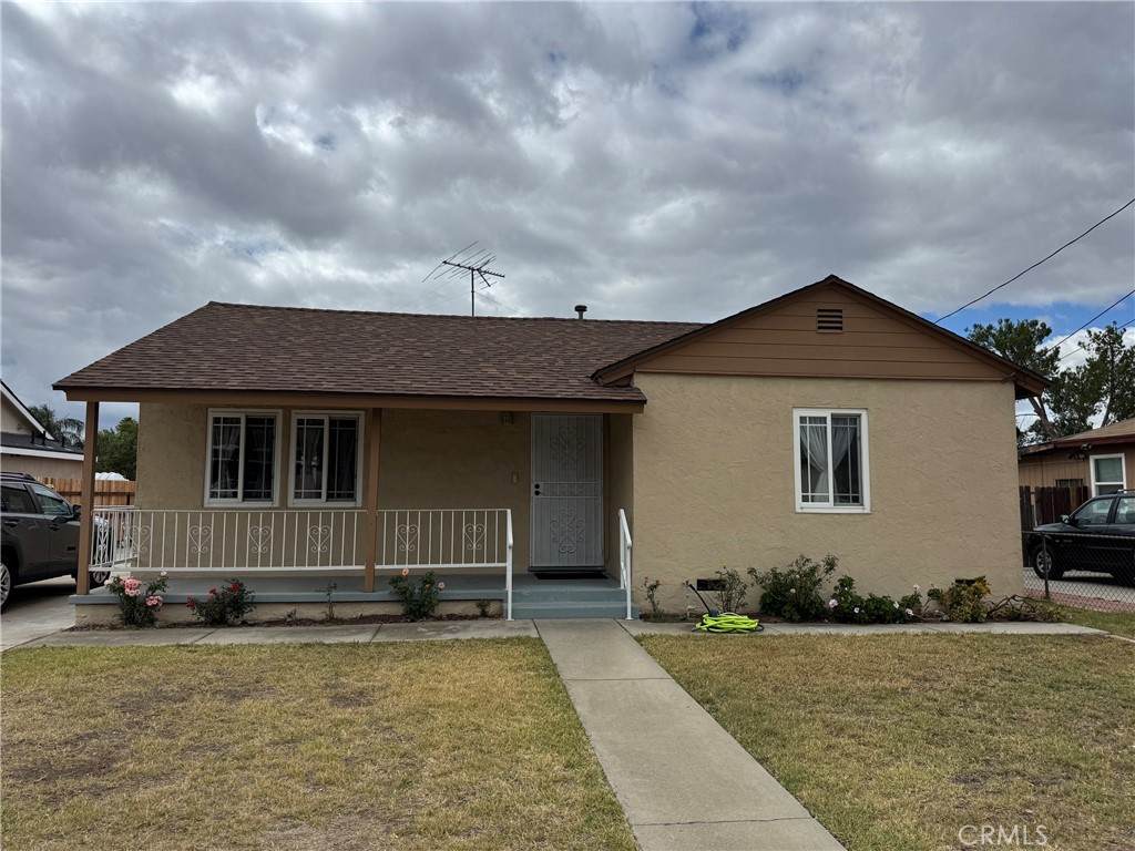16363 Mallory - Photo 1