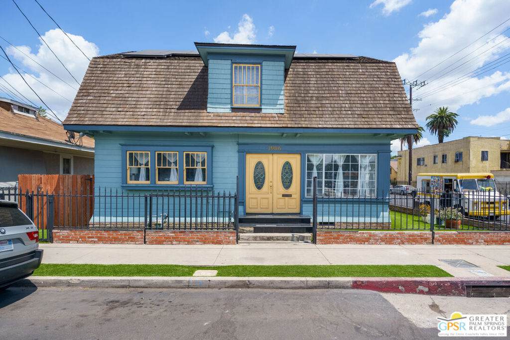 https://bt-photos.global.ssl.fastly.net/socal/orig_boomver_1_436667577-2.jpg