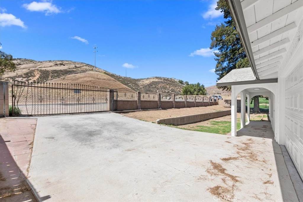 18344 7th - Photo 1