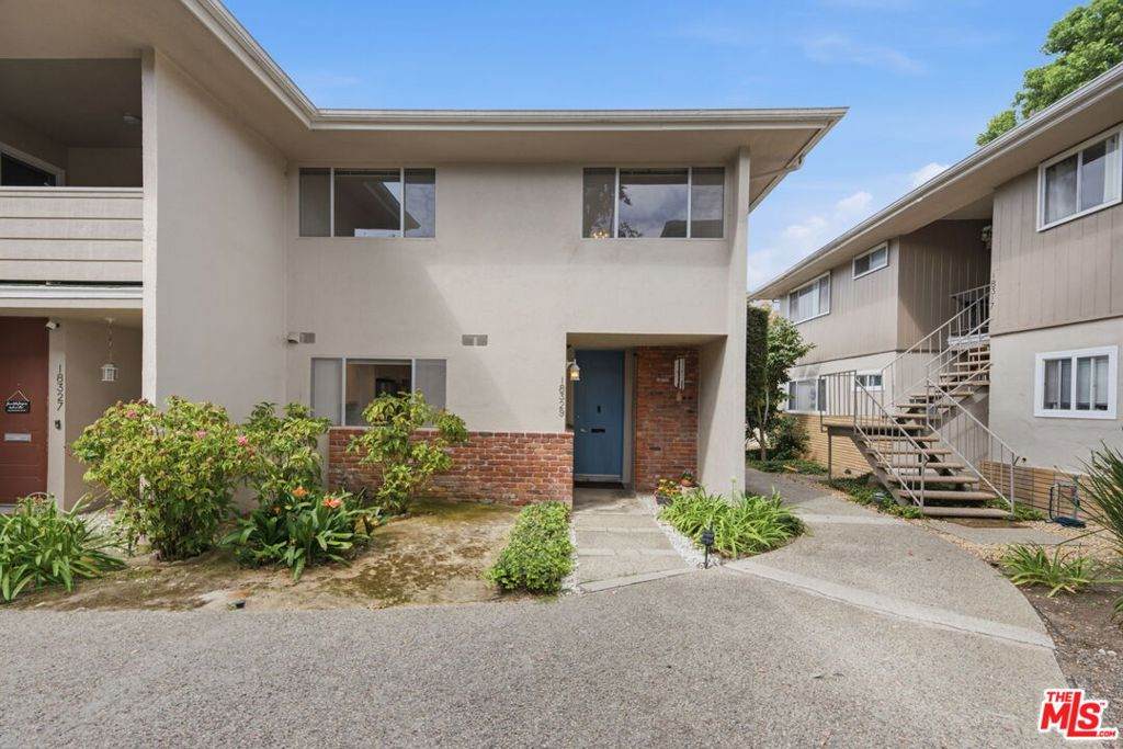 18329 Van Ness Avenue - Photo 1