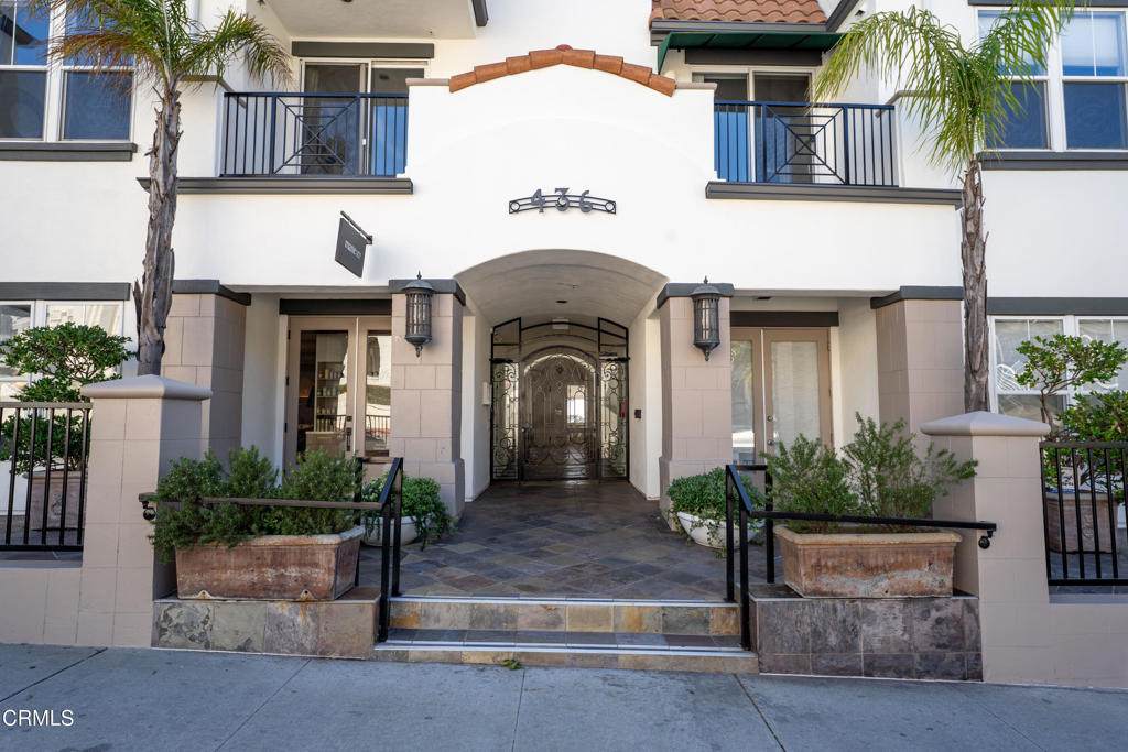 436 Poli Street - Photo 1
