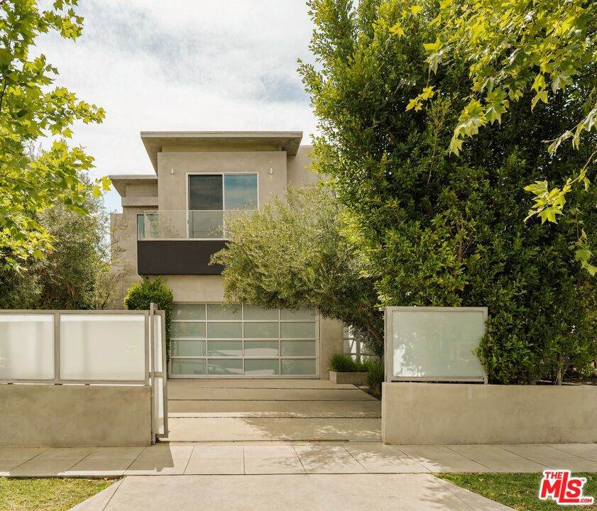 721 Vista Street - Photo 1