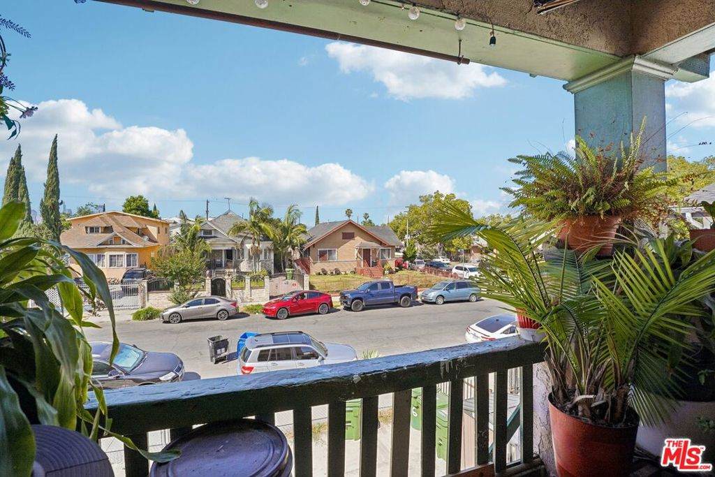 https://bt-photos.global.ssl.fastly.net/socal/orig_boomver_1_437451121-2.jpg