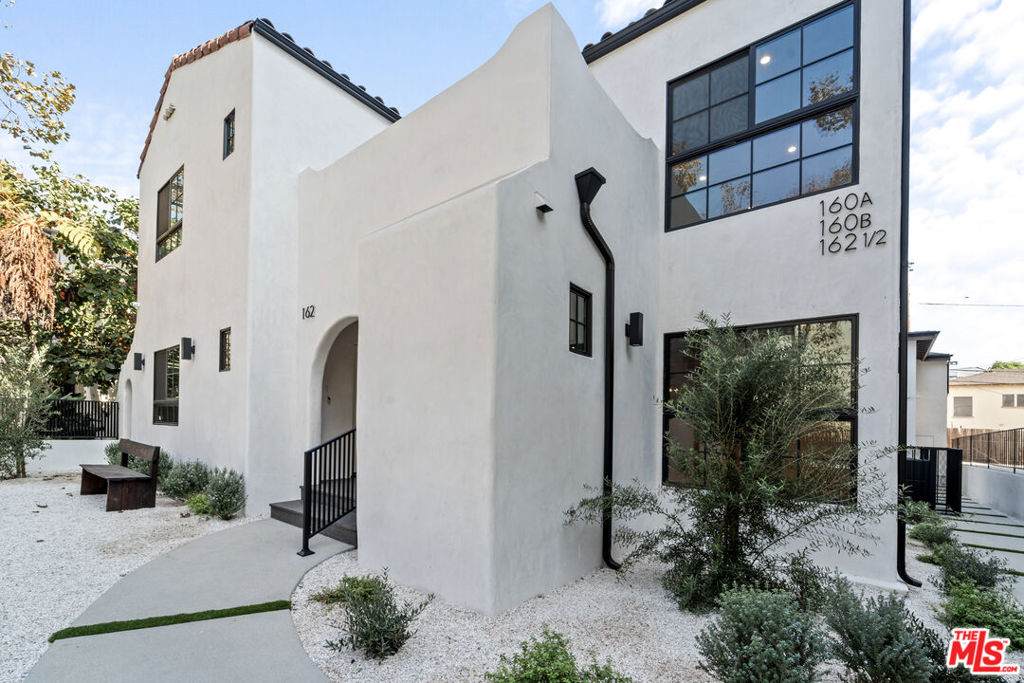 162 1/2 Almont Drive - Photo 1
