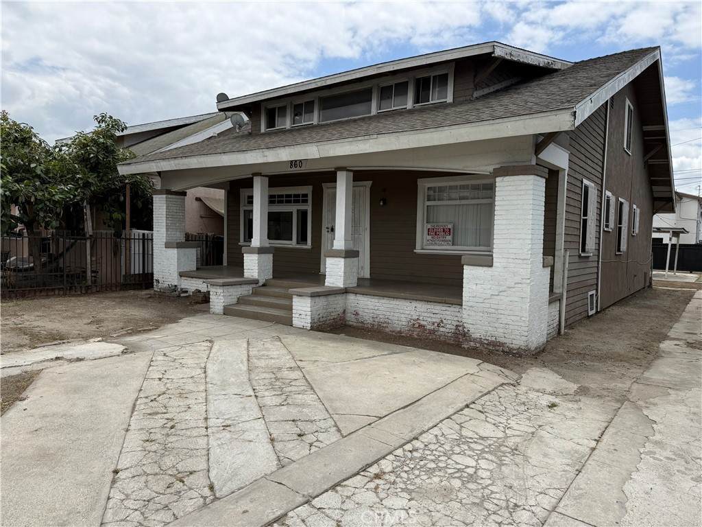 860 56th - Photo 1