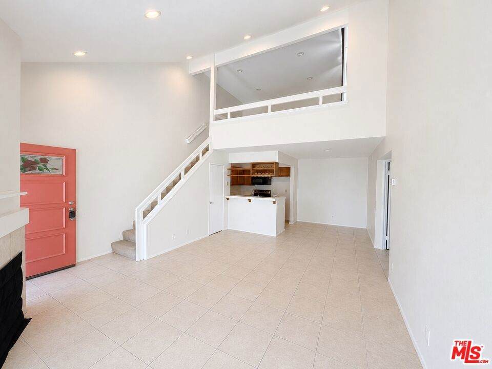 https://bt-photos.global.ssl.fastly.net/socal/orig_boomver_1_437453014-2.jpg