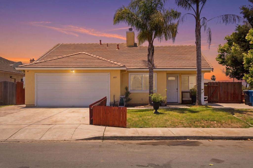 1015 Eagle Drive - Photo 1
