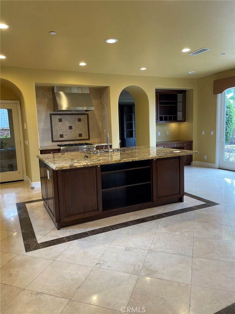 https://bt-photos.global.ssl.fastly.net/socal/orig_boomver_1_437466933-2.jpg