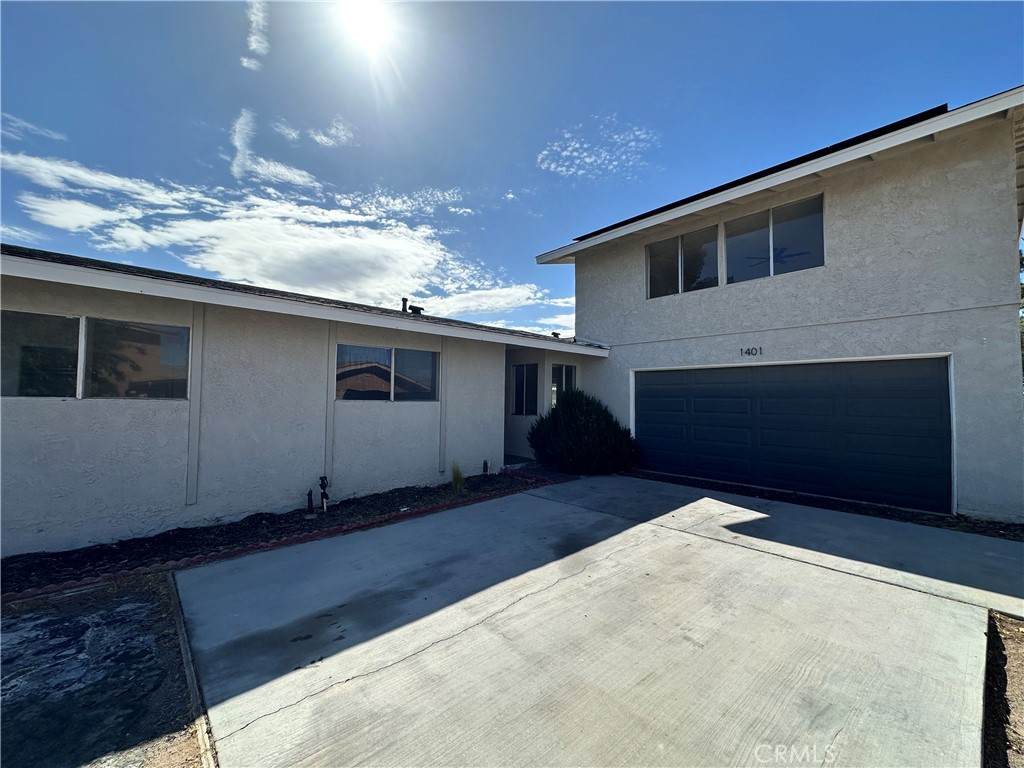1401 De Anza - Photo 1