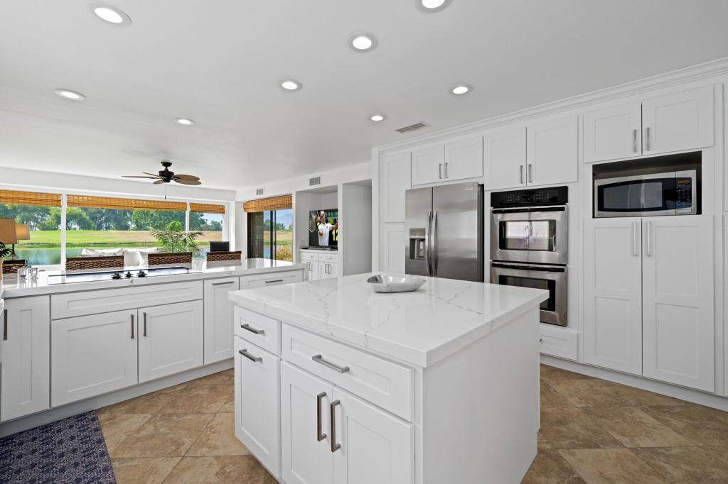 35018 Mission Hills Drive - Photo 1