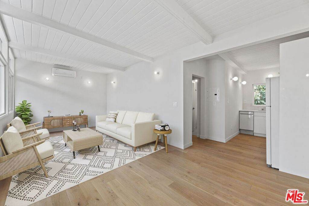 2210 Echo Park Avenue - Photo 1