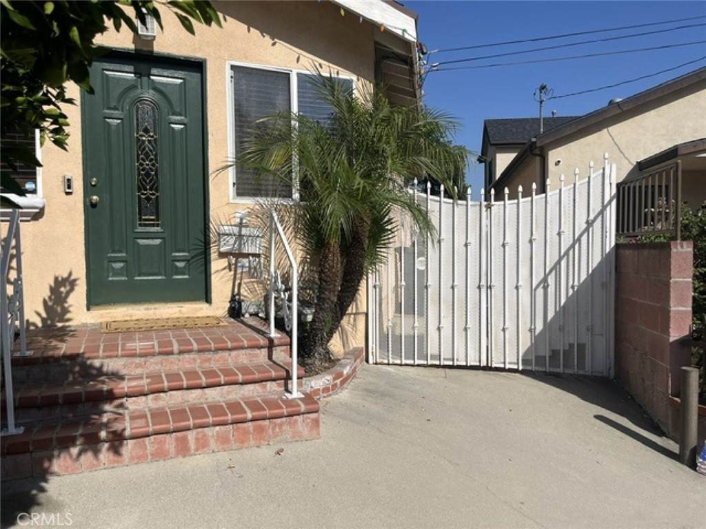 https://bt-photos.global.ssl.fastly.net/socal/orig_boomver_1_437648364-2.jpg